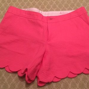 Scalloped Lilly Pulitzer shorts